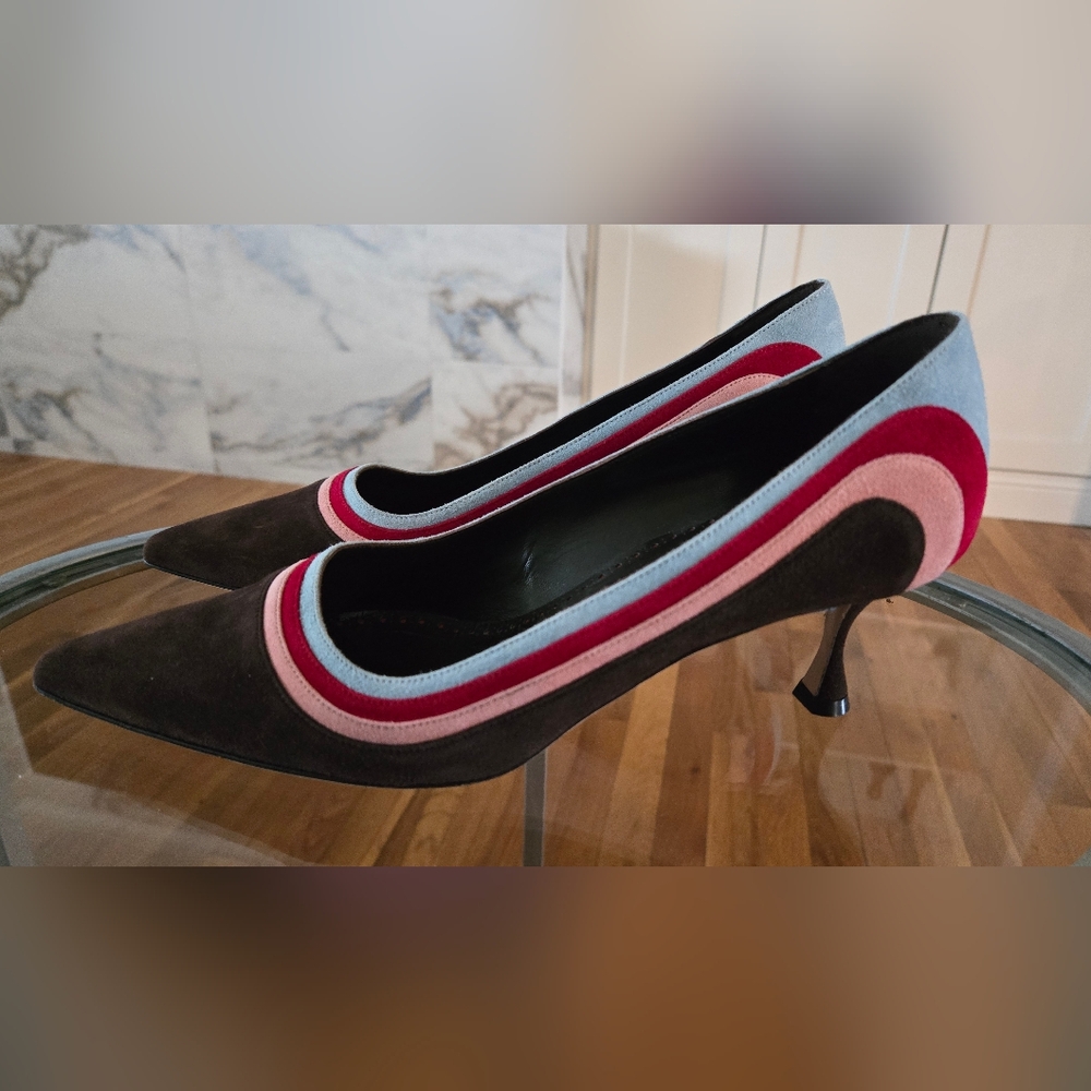 Manolo Blahnik Suede Pumps